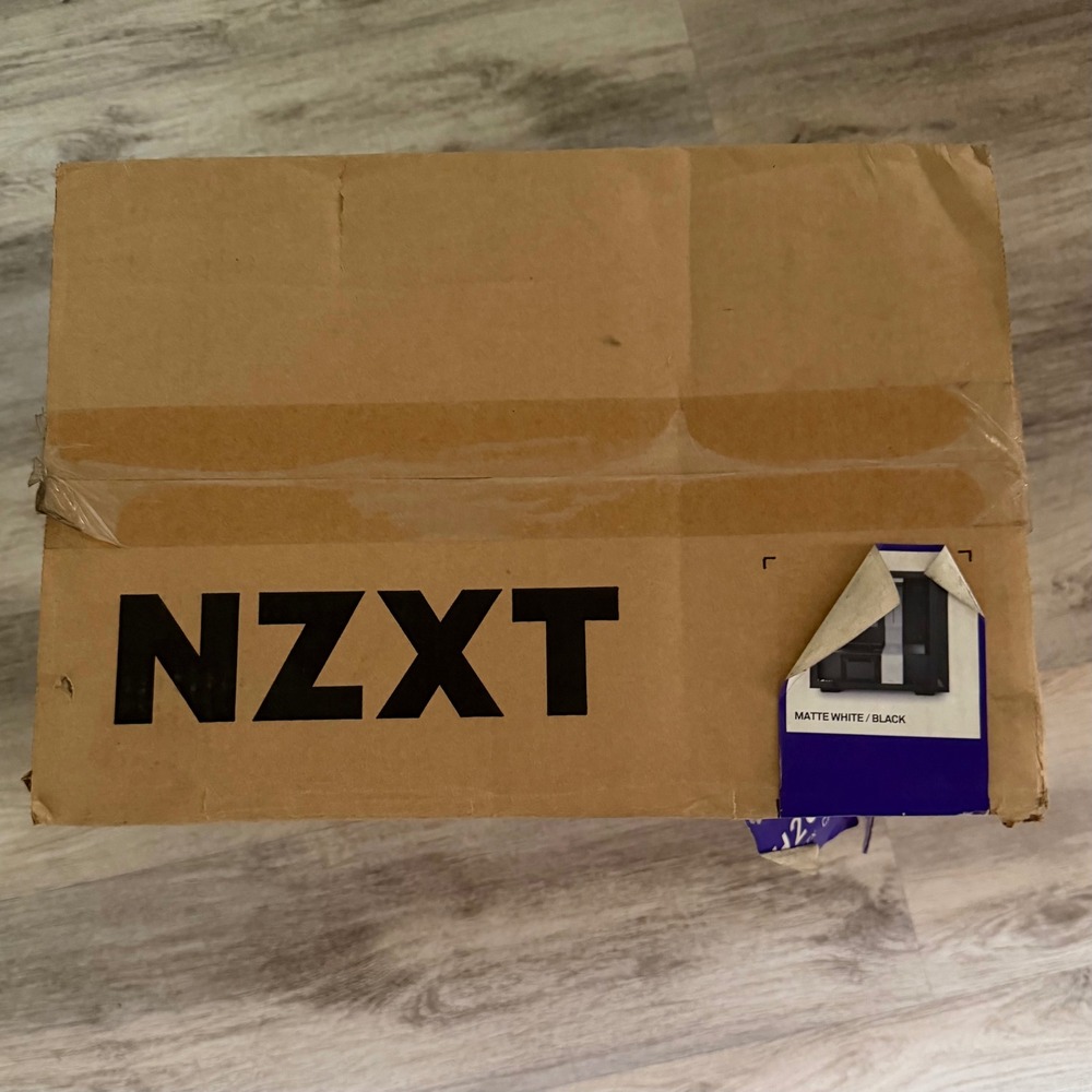NZXT H200 Mini-ITX Gaming PC Case Matte White Black Tempered Glass CA-H200B-W1